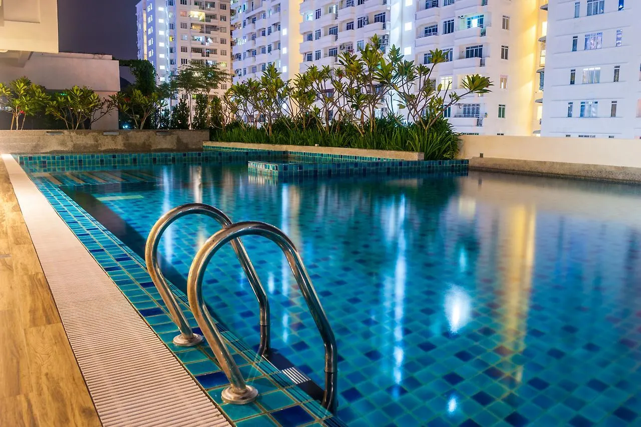 Lazy Traveler'S Suite By D Imperio Homestay George Town Apartment